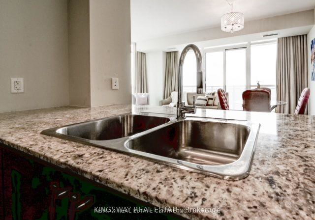 4065-brickstone-mews-mississauga-ontario-w12760268