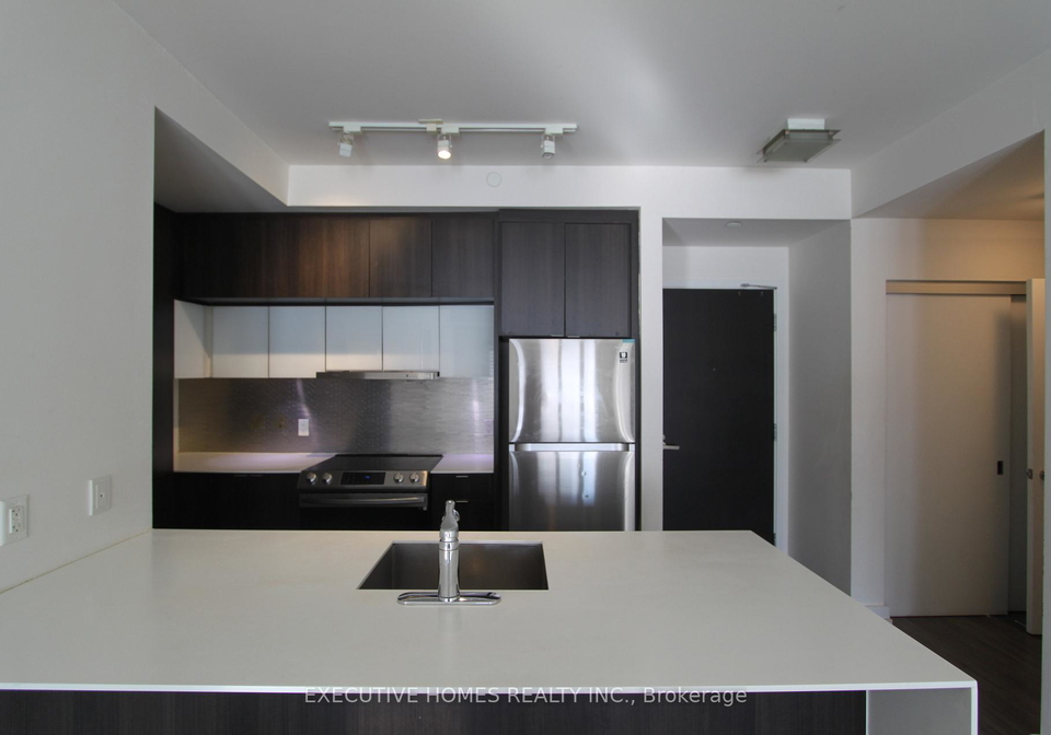 5035-harvard-road-mississauga-ontario-w12760462