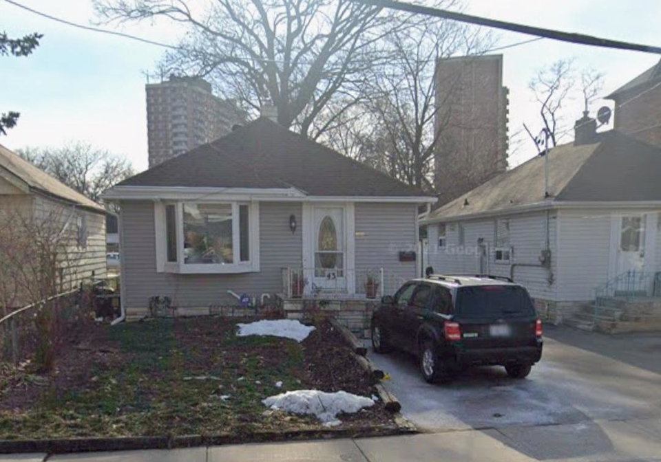 43-harding-avenue-north-york-ontario-w12760656
