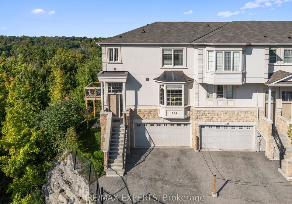 134-rolling-hills-lane-caledon-ontario-w12760674