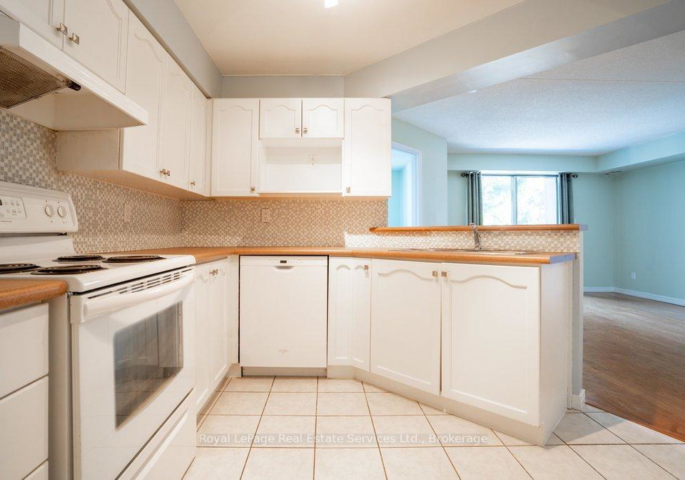 3499-upper-middle-road-burlington-ontario-w12760850
