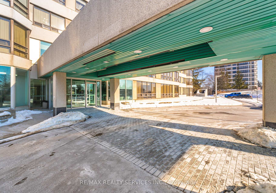 320-mill-street-s-brampton-ontario-w12760920