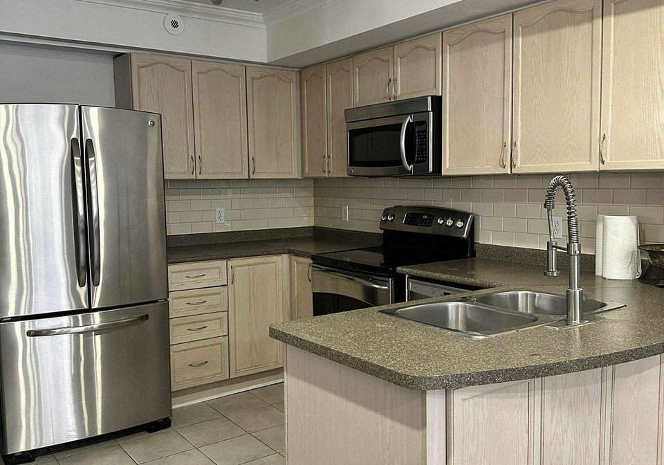 605-shoreline-drive-mississauga-ontario-w12761174