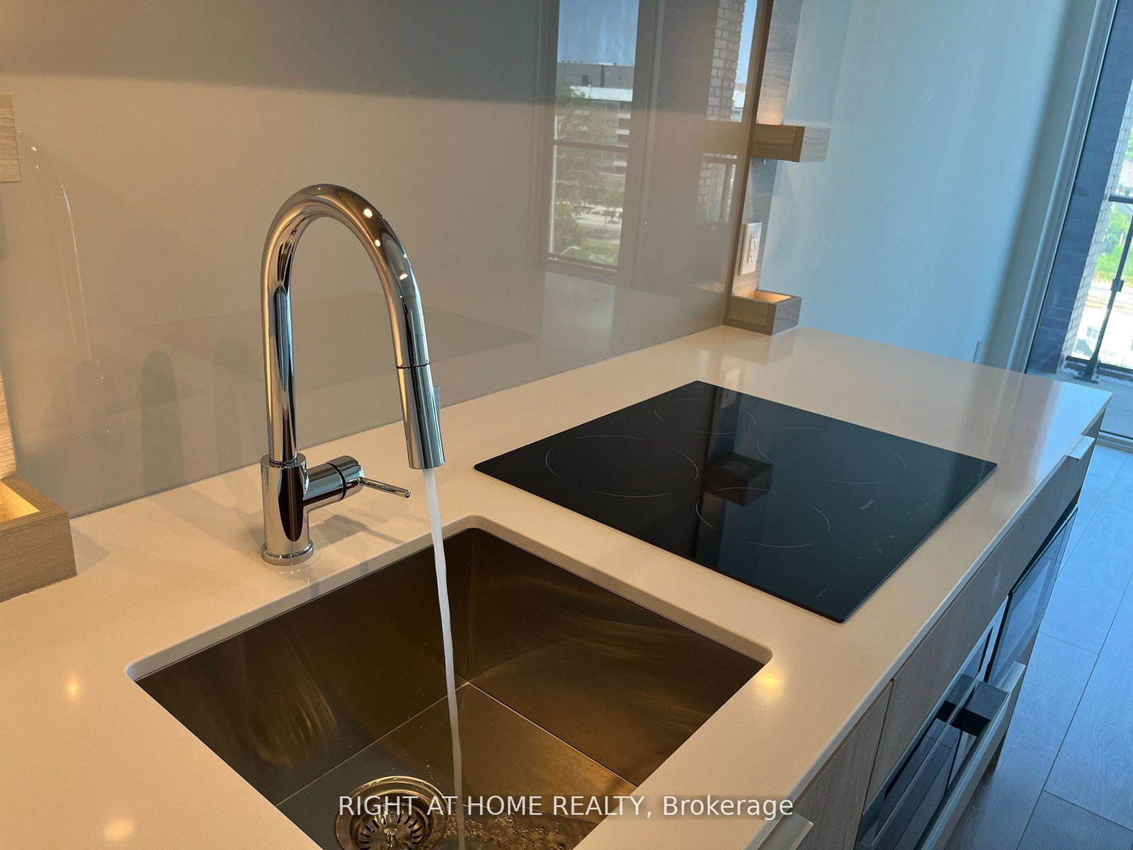 28-ann-street-mississauga-ontario-w12761198