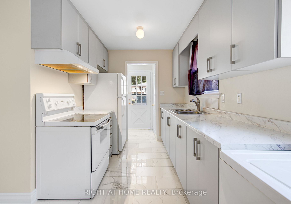2594-lundene-road-mississauga-ontario-w12761242