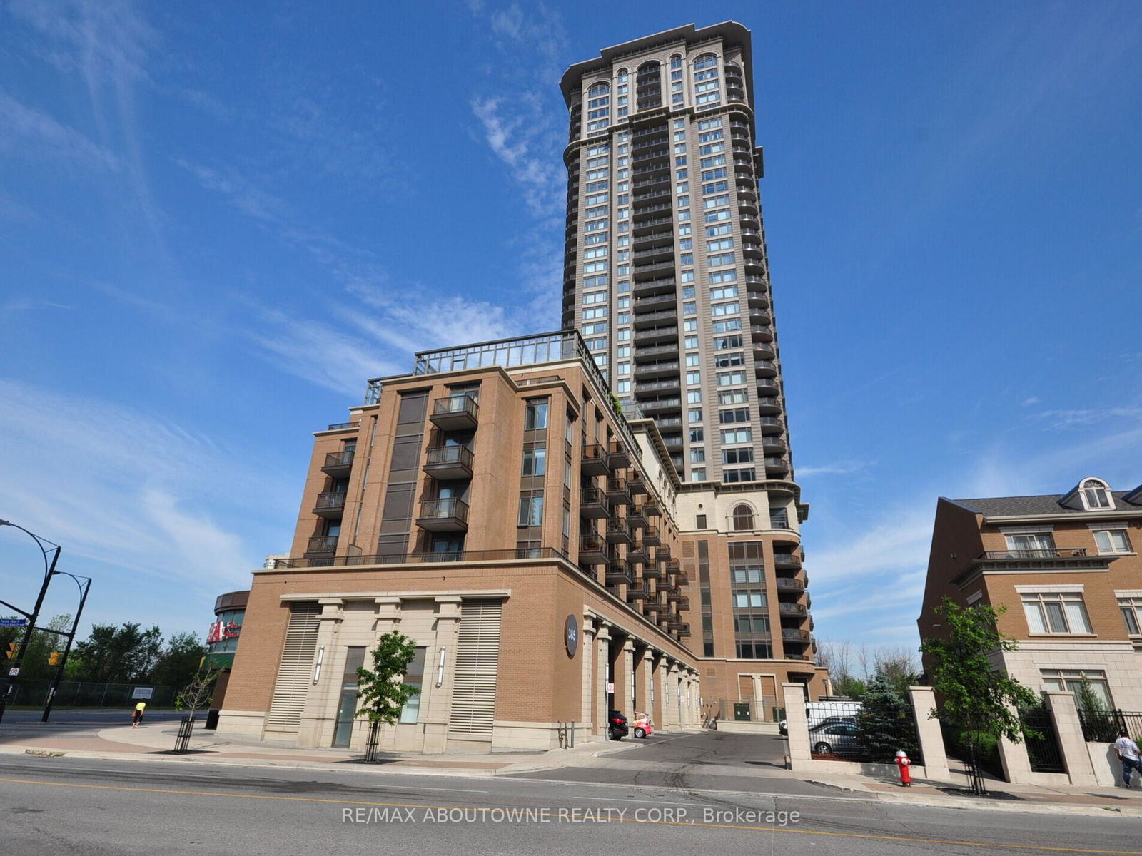 385-prince-of-wales-drive-mississauga-ontario-w12761296