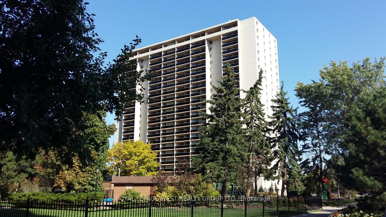 812-burnhamthorpe-road-etobicoke-ontario-w12761588