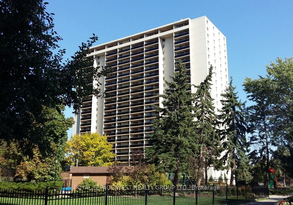 812-burnhamthorpe-road-etobicoke-ontario-w12761588