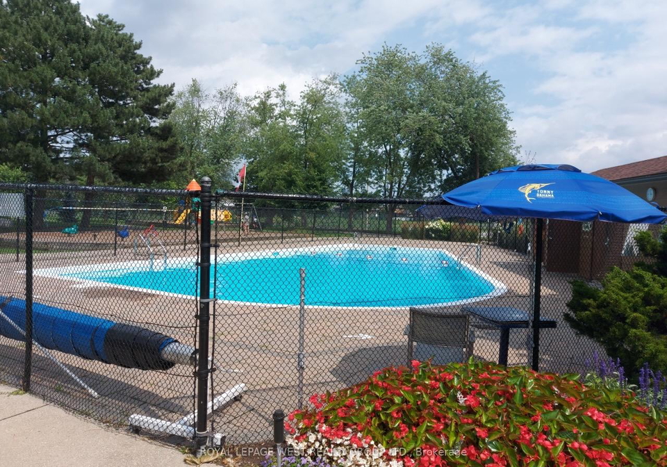 812-burnhamthorpe-road-etobicoke-ontario-w12761588