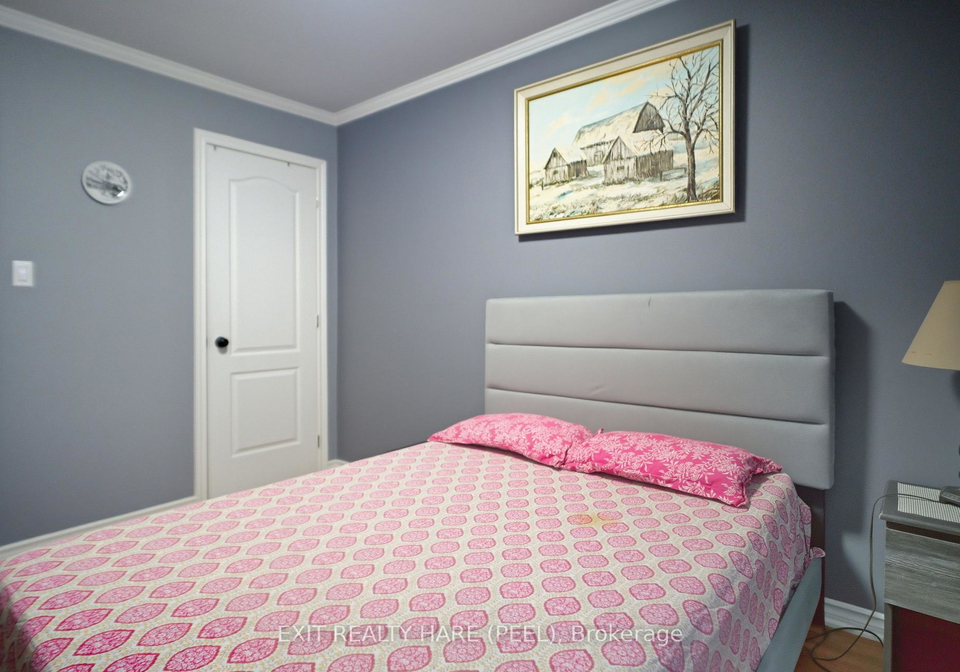 baronwood-court-brampton-ontario-w12761808