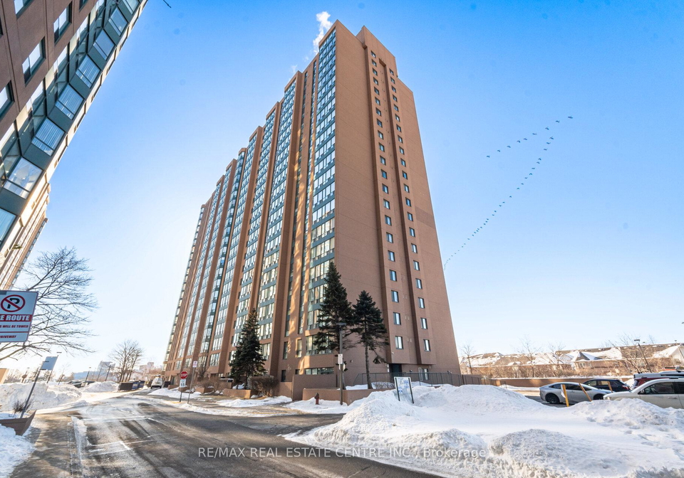 155-hillcrest-avenue-mississauga-ontario-w12762102