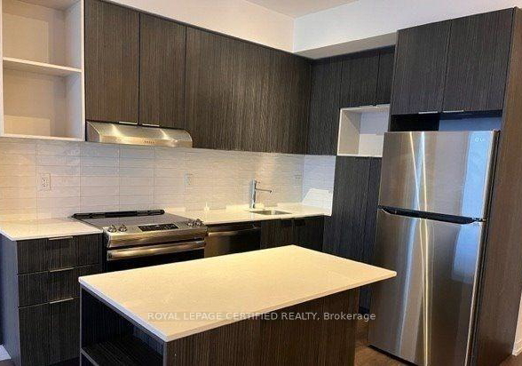 2520-eglinton-avenue-w-mississauga-ontario-w12762168
