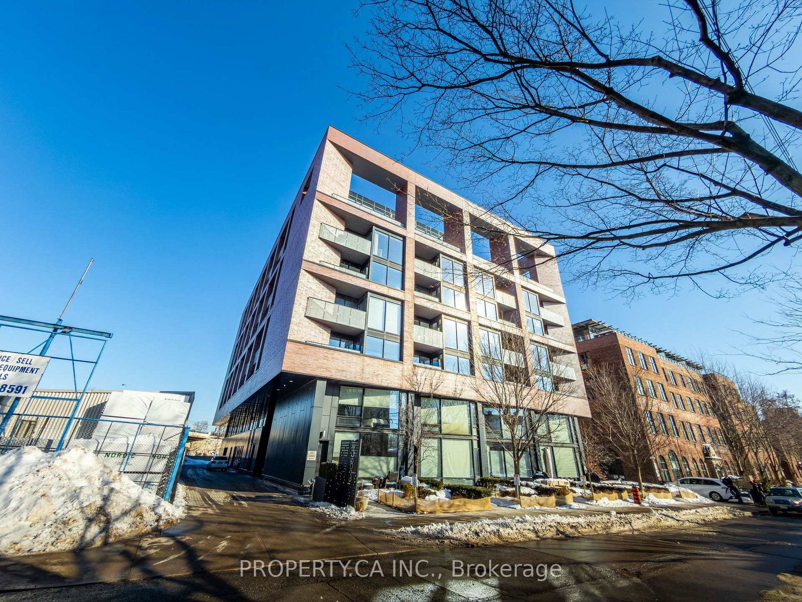 383-sorauren-avenue-toronto-ontario-w12762884
