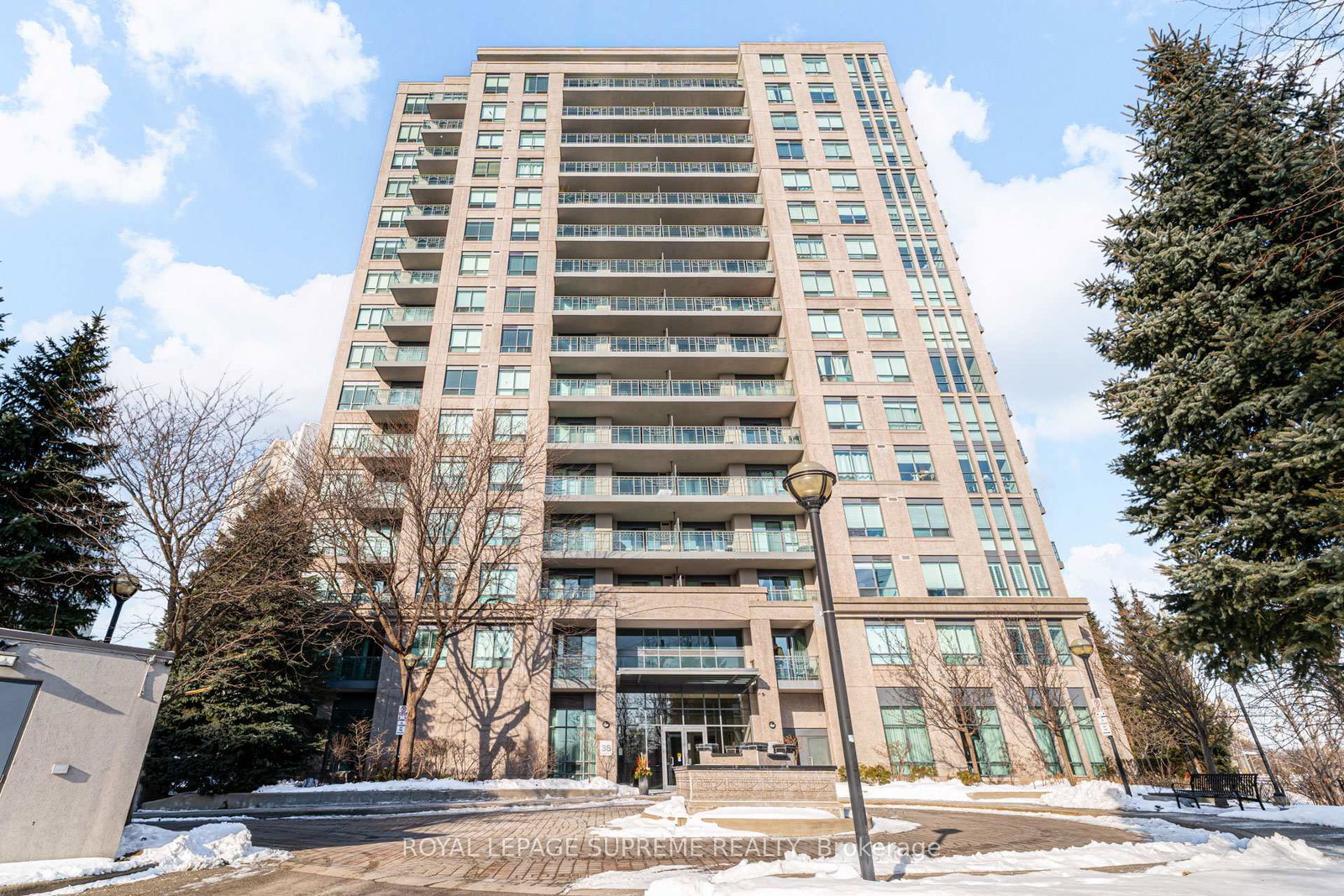 38-fontenay-court-etobicoke-ontario-w12762940