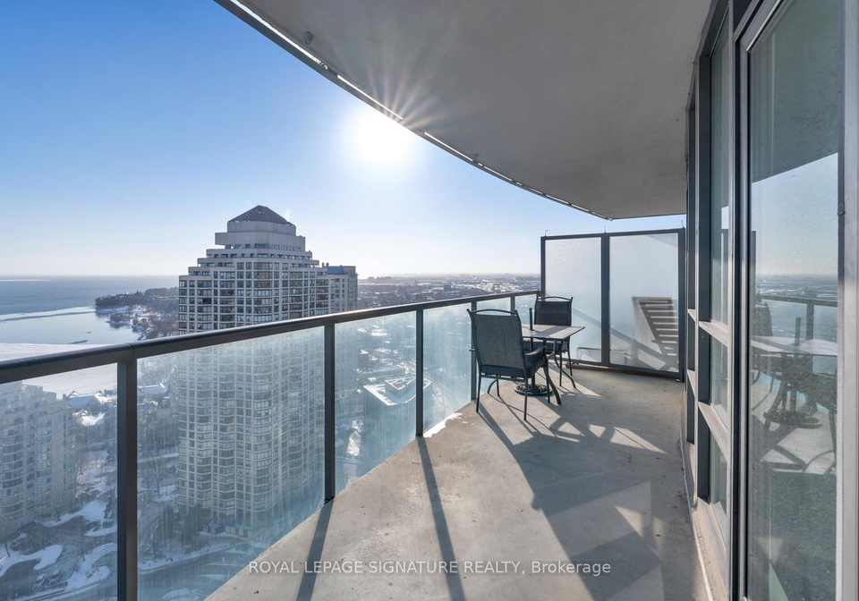 2240-lake-shore-boulevard-w-etobicoke-ontario-w12763332