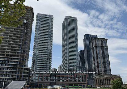430-square-one-drive-mississauga-ontario-w12763764