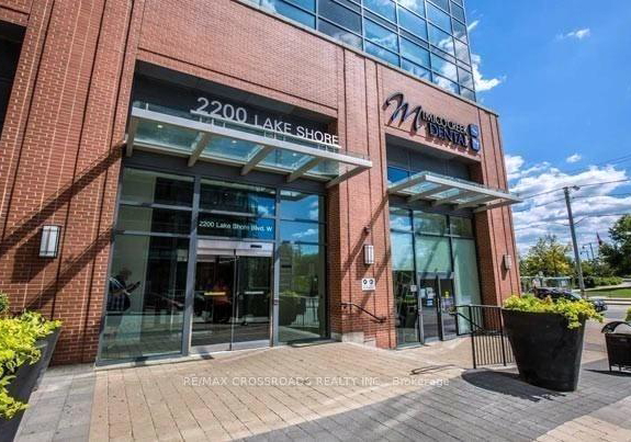 2200-lake-shore-boulevard-w-etobicoke-ontario-w12763880