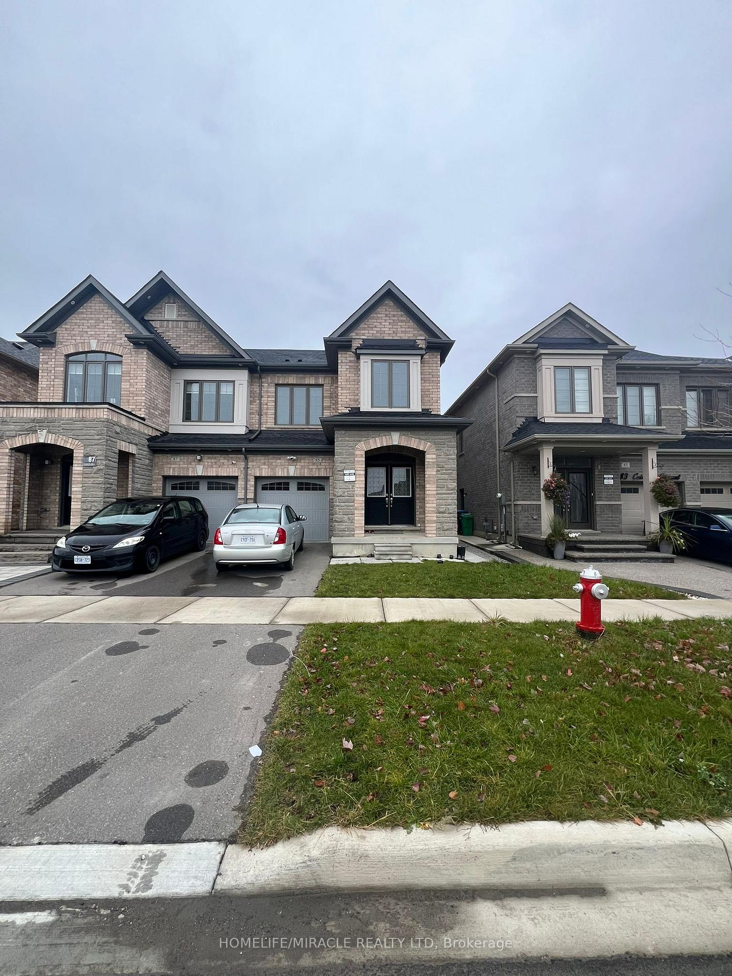 85-cobriza-crescent-brampton-ontario-w12763972