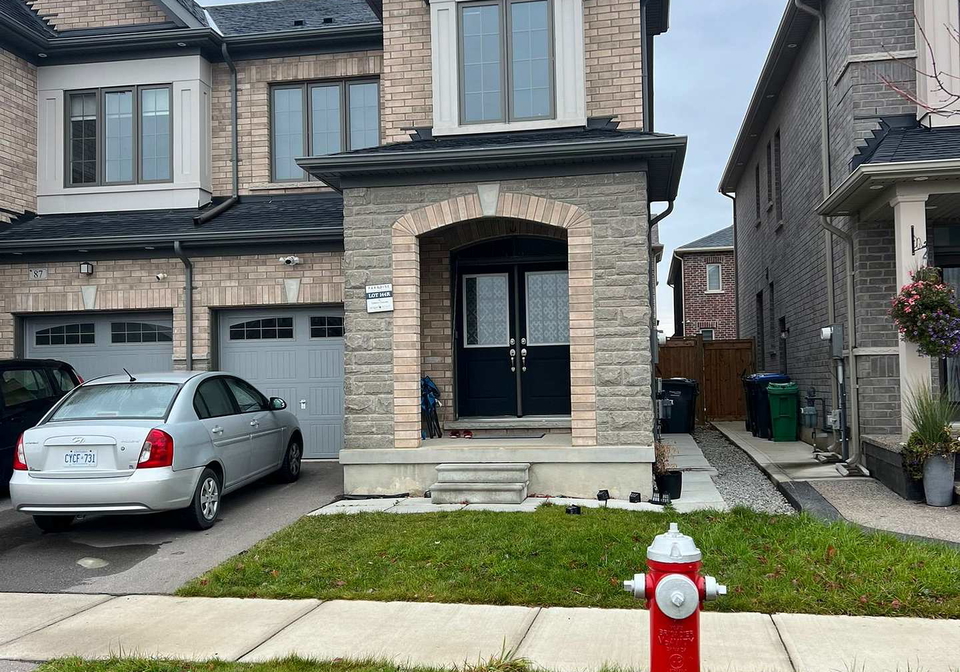 85-cobriza-crescent-brampton-ontario-w12763972