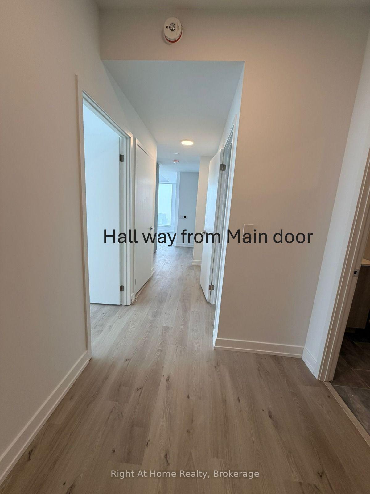395-square-one-drive-mississauga-ontario-w12764454