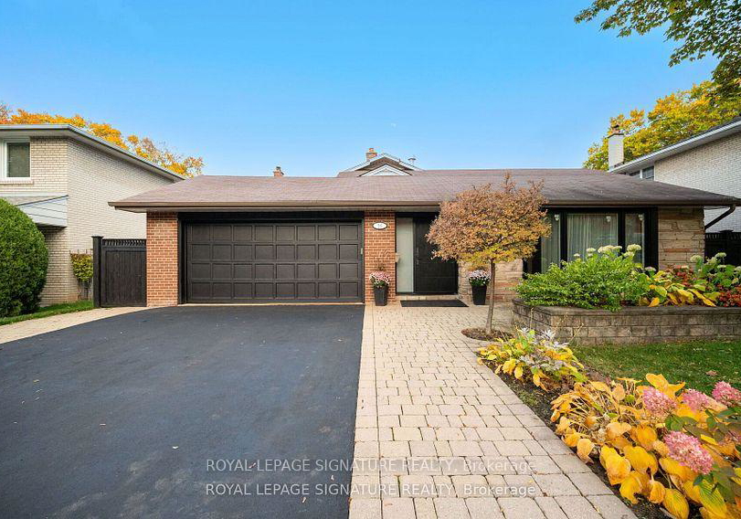 16-kingsborough-crescent-etobicoke-ontario-w12765066