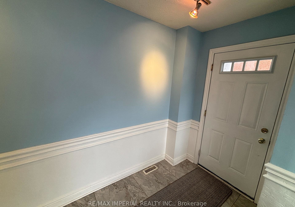 stornwood-court-brampton-ontario-w12765372