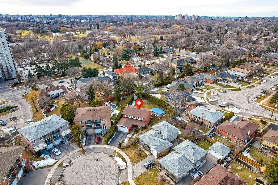 18-terryellen-crescent-etobicoke-ontario-w12765380