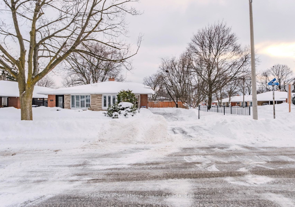 1128-sylvania-drive-mississauga-ontario-w12765666