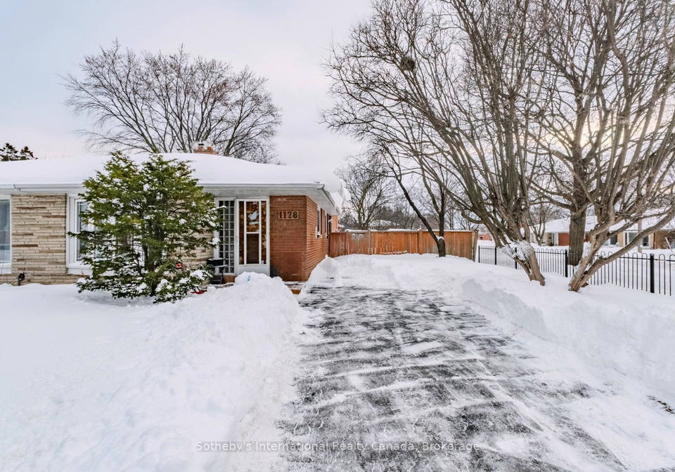 1128-sylvania-drive-mississauga-ontario-w12765666