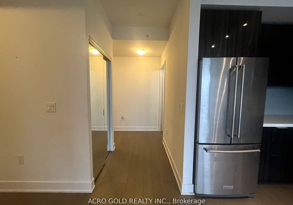 30-shore-breeze-drive-etobicoke-ontario-w12765790