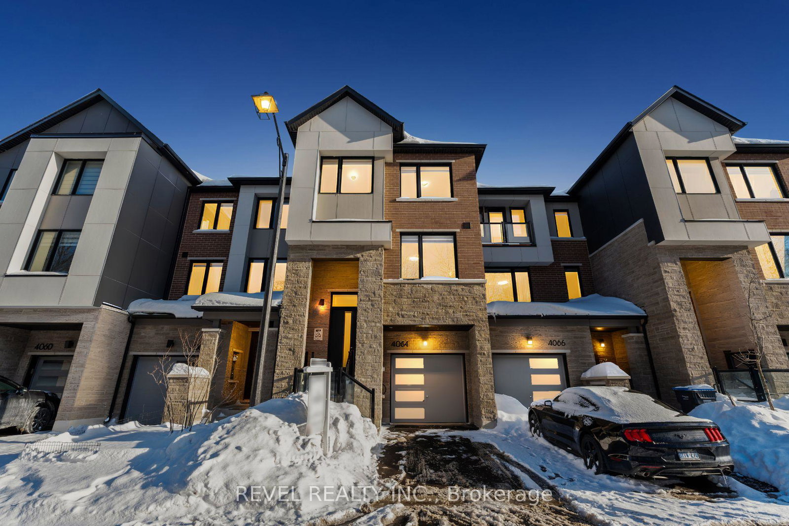 4064-kadic-terrace-mississauga-ontario-w12766040