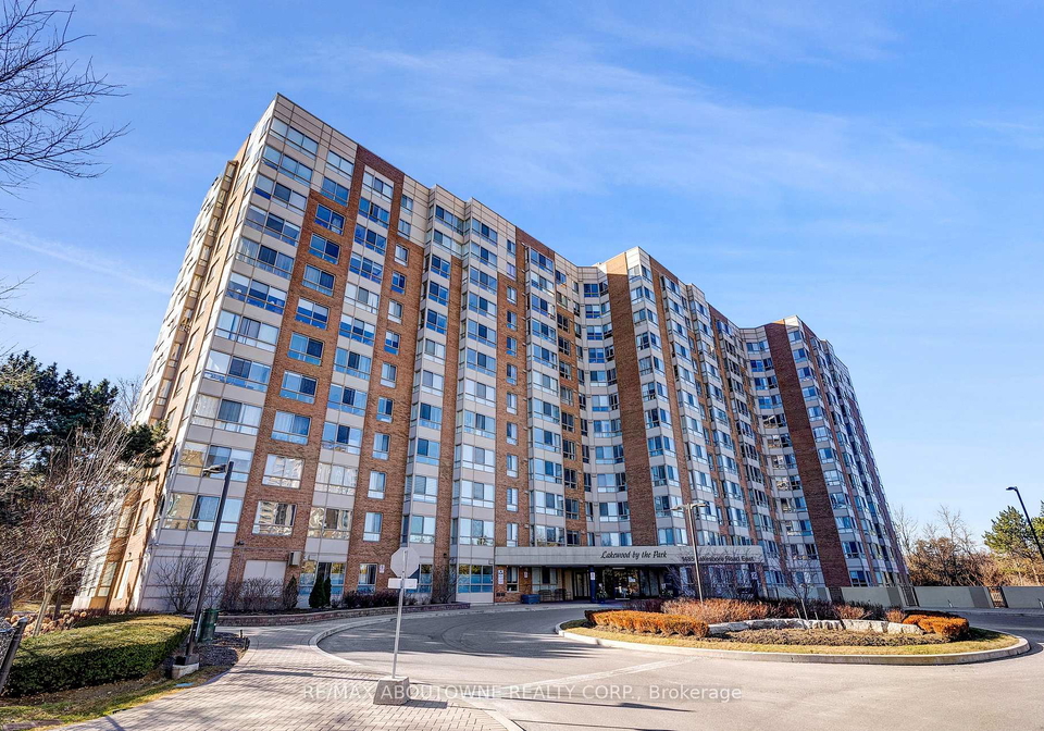 1485-lakeshore-road-e-mississauga-ontario-w12766058