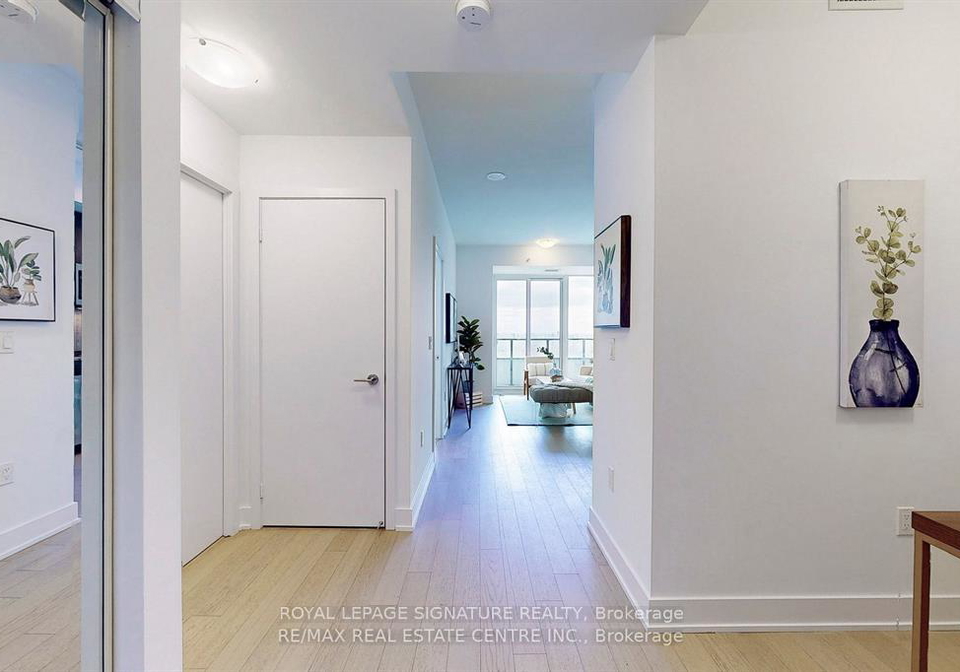 20-shore-breeze-drive-etobicoke-ontario-w12766704