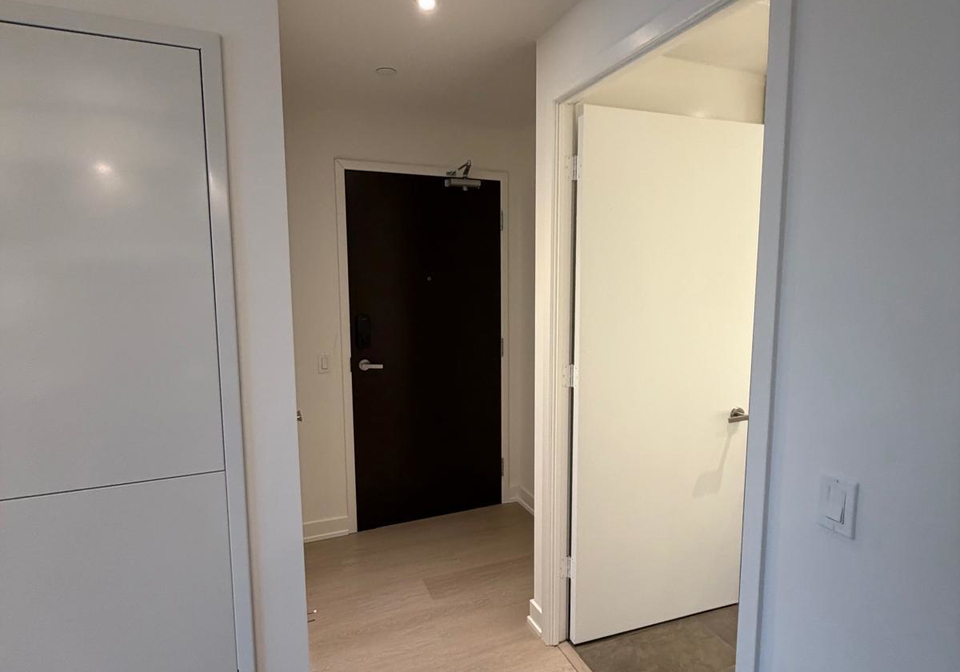 448-burnhamthorpe-road-w-mississauga-ontario-w12766772