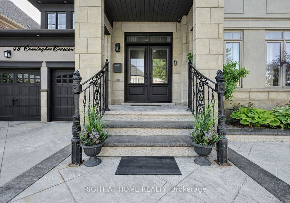 48-cannington-crescent-brampton-ontario-w12766844