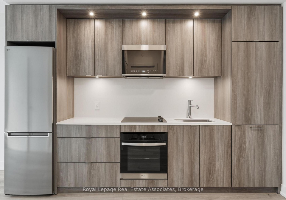60-central-park-roadway-etobicoke-ontario-w12766872
