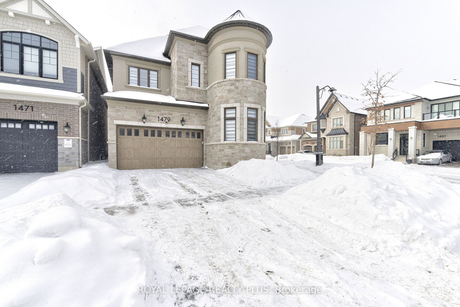 1479-lakeport-crescent-oakville-ontario-w12767088