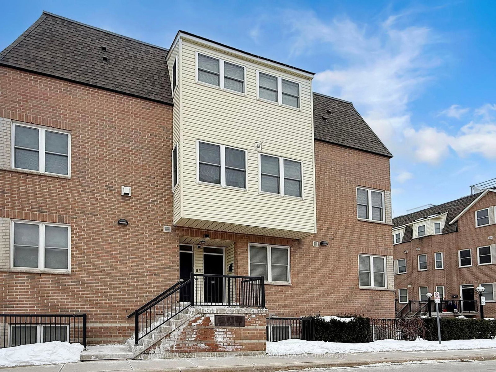 760-lawrence-avenue-w-north-york-ontario-w12767158