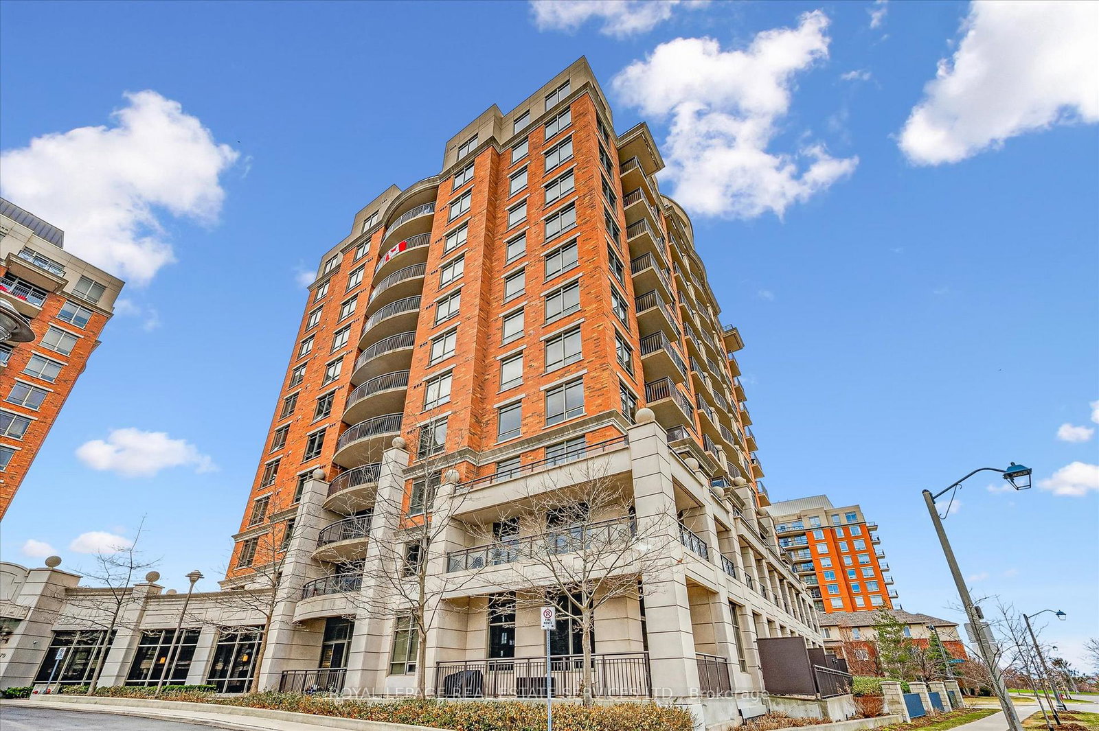 2379-central-park-drive-oakville-ontario-w12767312