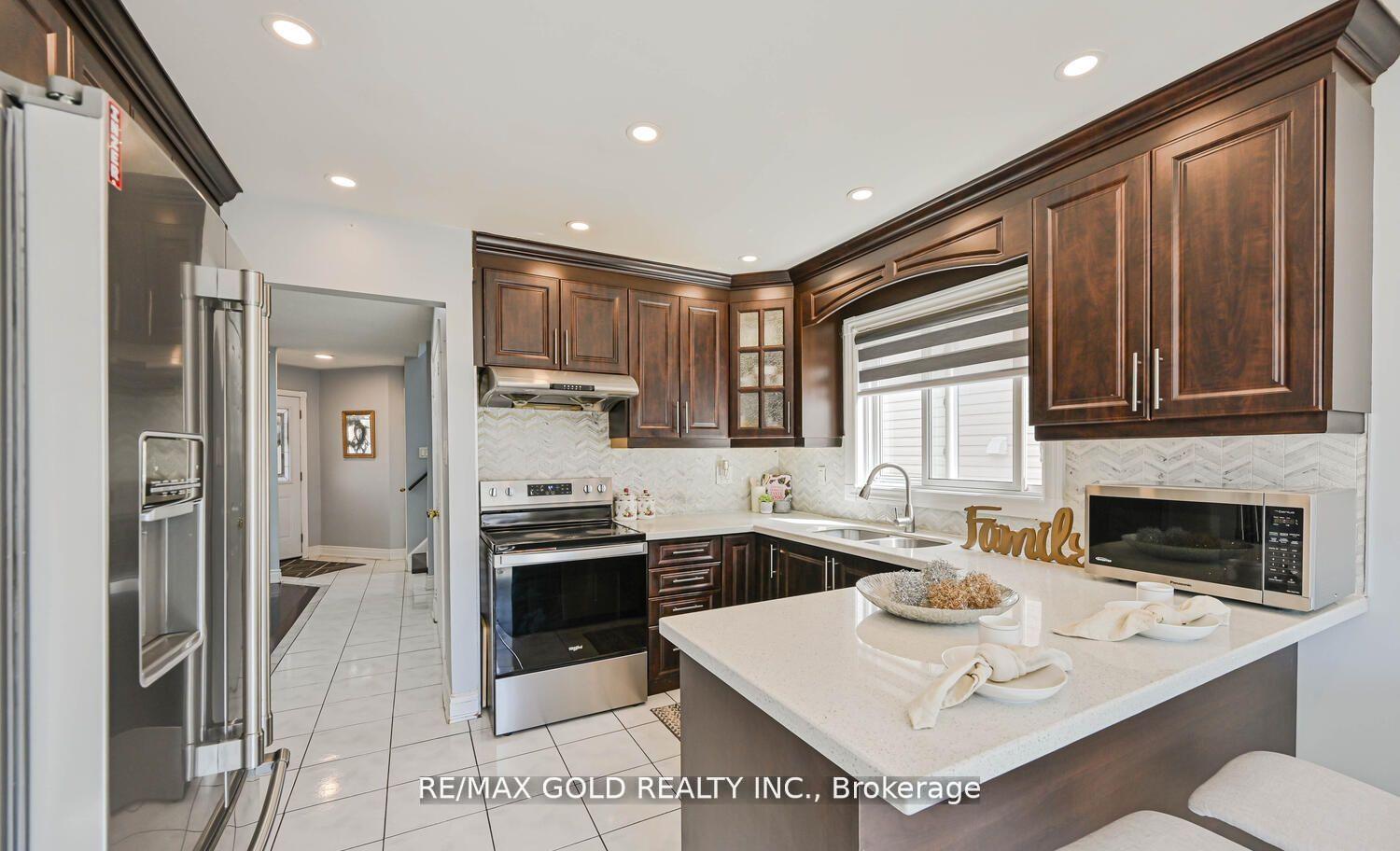 101-beaconsfield-avenue-brampton-ontario-w12767578