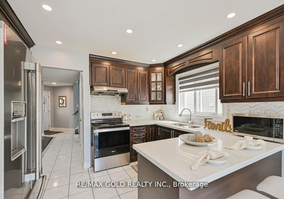 101-beaconsfield-avenue-brampton-ontario-w12767578