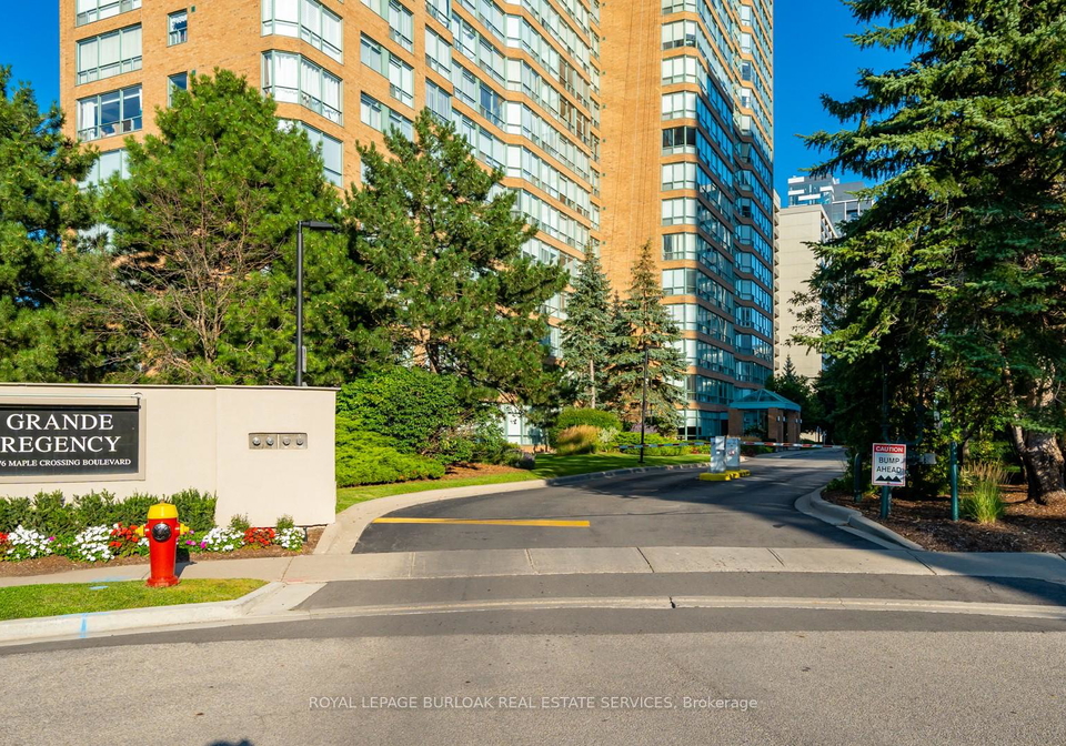 1276-maple-crossing-boulevard-burlington-ontario-w12767960