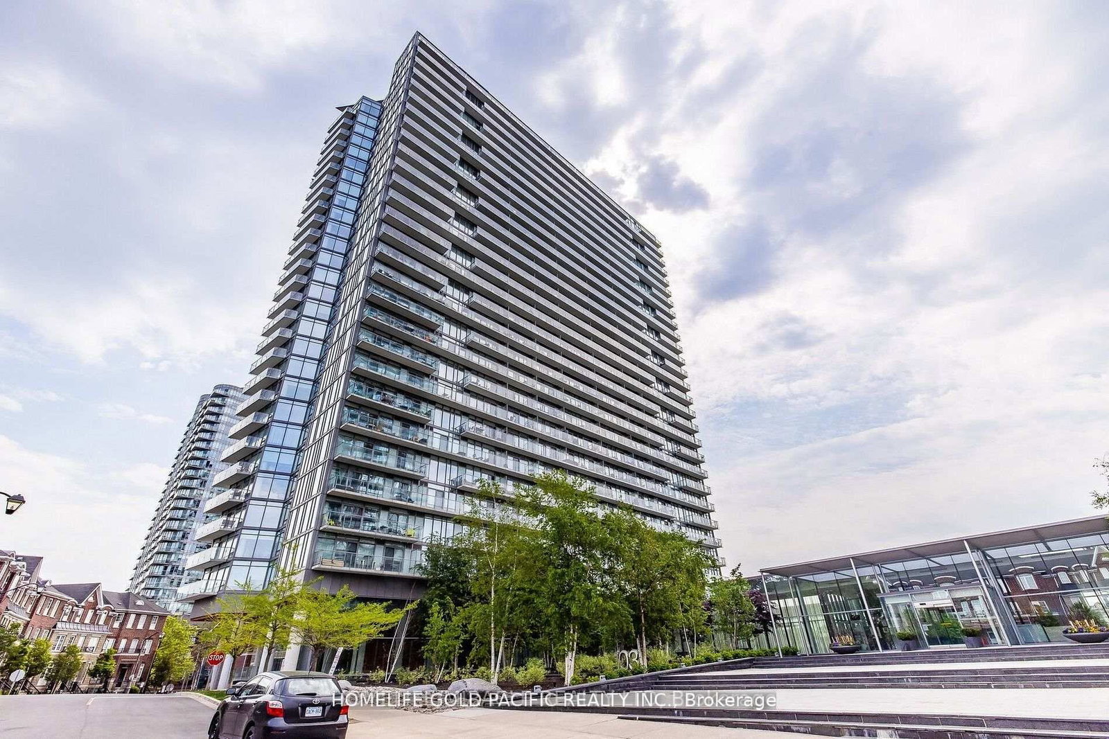 103-the-queensway-avenue-toronto-ontario-w12768080