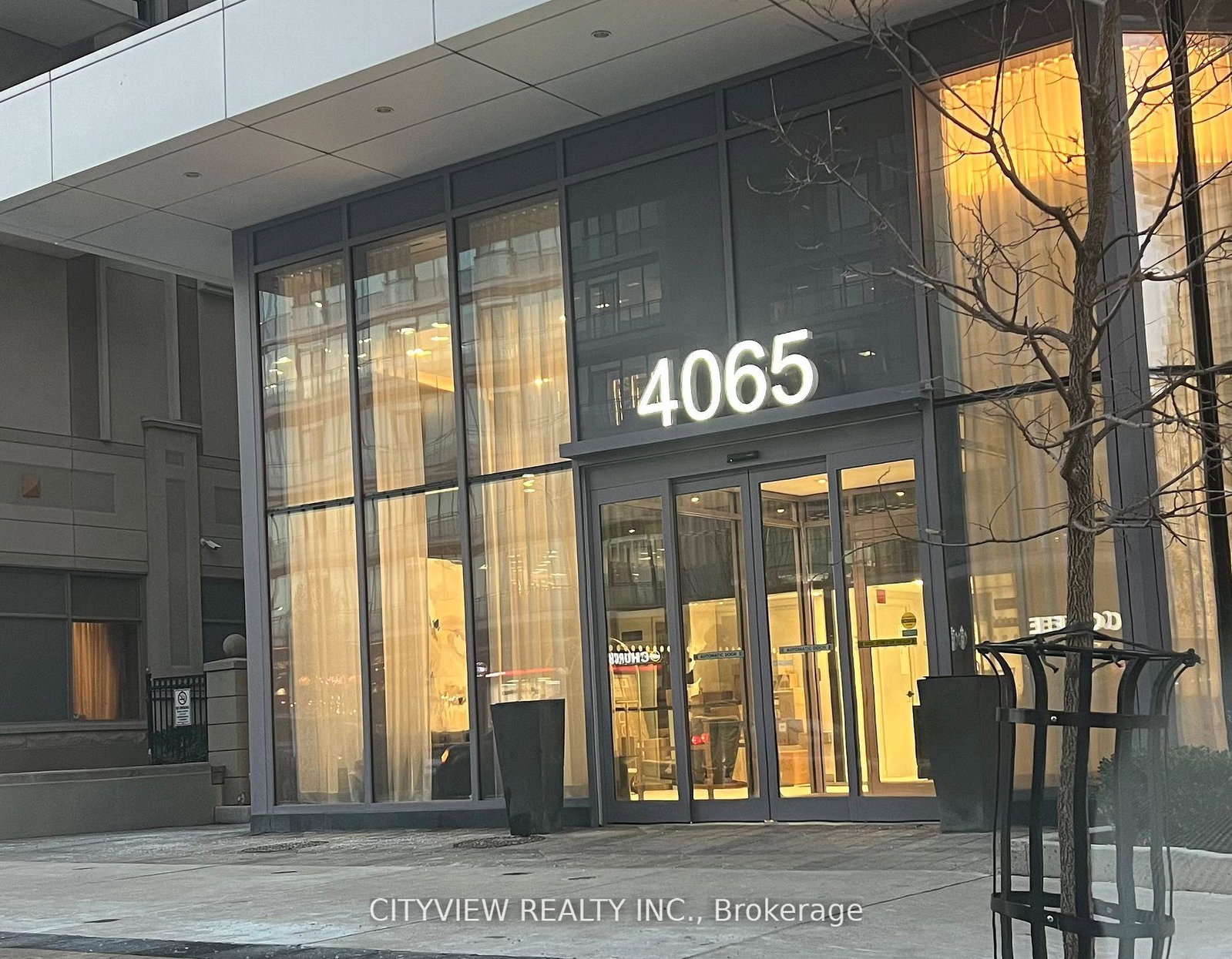4065-confederation-parkway-mississauga-ontario-w12768320
