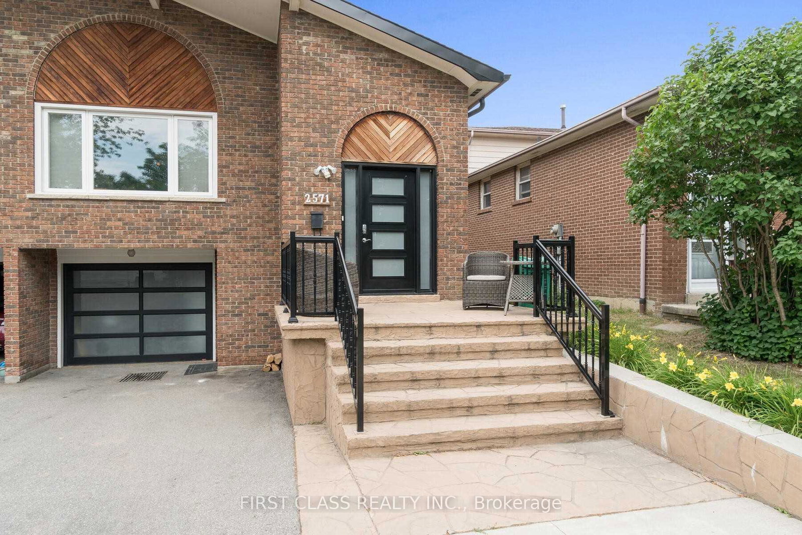 2571-palisander-avenue-mississauga-ontario-w12768402