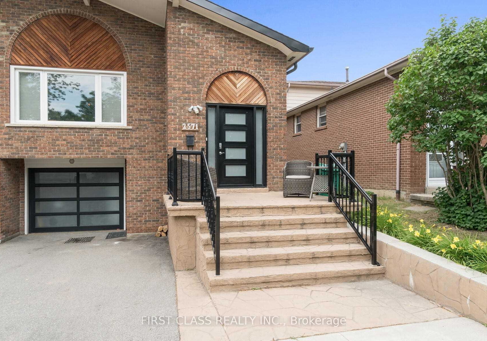 2571-palisander-avenue-mississauga-ontario-w12768402