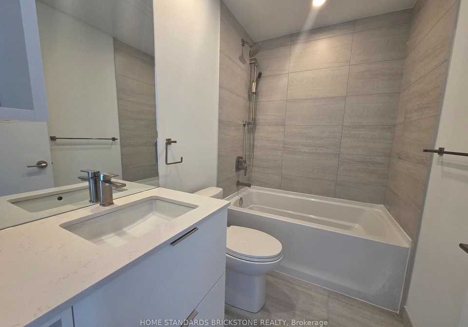 1-fairview-road-e-mississauga-ontario-w12768514