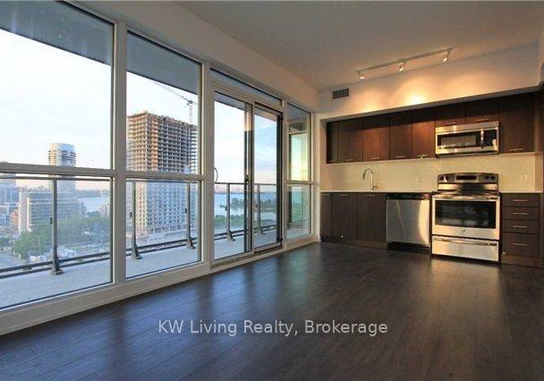 2200-lakeshore-boulevard-w-etobicoke-ontario-w12768698