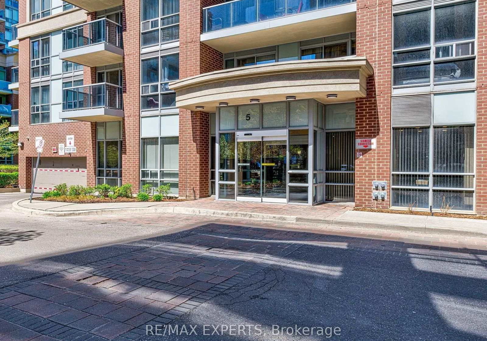 5-michael-power-place-etobicoke-ontario-w12768770