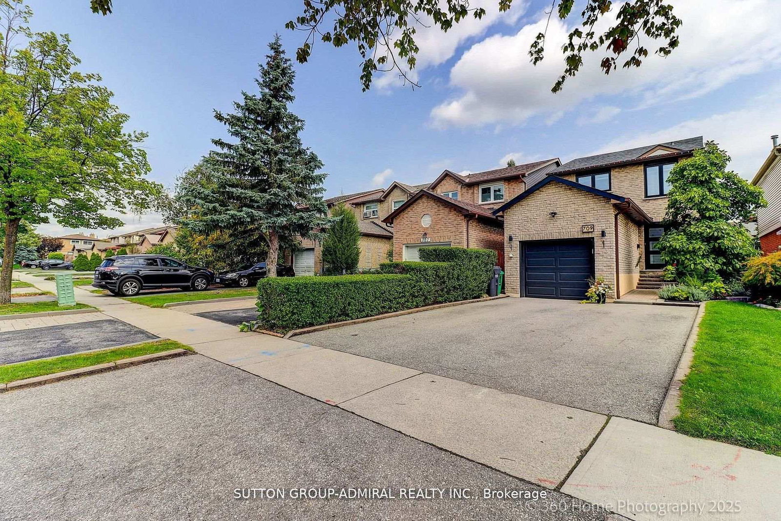 709-greycedar-crescent-mississauga-ontario-w12768854